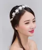 Copricapo da sposa da sposa Vite per capelli con fiore in acrilico Stile perla Fascia per capelli Tiara Accessorio per capelli da festa nuziale