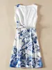 Robe trapèze Vintage à imprimé floral pour femmes, col rond, sans manches, avec ceinture