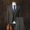 Trajes personalizados de otoño e invierno, trajes de hombre, versión coreana juvenil de tres piezas para bodas de hombres británicos ca