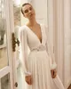 2020 Chiffon praia vestidos de casamento profunda Pescoço V manga comprida A Vestidos Linha Side Dividir nupcial Boho Lace Vestidos de casamento