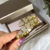 Горячая продажа мода Lady Women Brass 18k золота с одним кружком настройкой полной формы алмаза