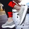Niezbędne wysokiej jakości damskie buty do biegania Białe czarne szare trenerzy sportowcy biegacze trampki domowej roboty marka wykonana w Chinach rozmiar 39-44