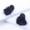 Wholesale-hair Ball Ear Stud Women韓国風の素敵なイヤリング秋と冬3色赤青黒送料無料