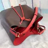 Wholesale Drawstring for women leather fashion shoulder bag classic Tote for lady handbags presbyopic shopping bag purse messenger bag
