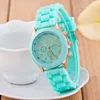 Nowy Mint Green Geneva Watch Shadow Design Rose Gold Gumowa silikonowa cukierki unisex kwarcowe zegarek na prezent9926040