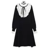 Fashion-Black White Patchwork Stand maniche lunghe Pullover lungo Donna Marca stesso stile Ruffles Bow Knitting Abiti lunghi Donna 110104