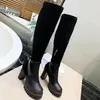 أحذية Women Boots chaususures de femmes Lady Bottes Luxury Bottes Femme Zipper Womens Fashion للعمل