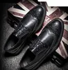 2019 Designer de luxo homens formais sapatos de couro genuíno clássico sapatos Brogue Flats Oxfords para o escritório de casamento