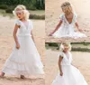 Chic Flower Girl Dresses for Wedding Cap Sleeves Lace Appliqued A Line Golv Längd Bohemian Girls Dress Kids Formal Gowns