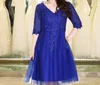 Elegante Tamanho azul mais Mãe da Noiva Vestidos V-Neck mangas meia Zipper Voltar Applique com Beads vestido de festa barato