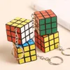 3x3x3cm 미니 크기의 마법 큐브 키 체인 퍼즐 큐브 큐브 큐브 퍼즐 게임 fidget 장난감 어린이 지능 학습 교육 장난감