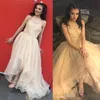 2019 Fashion High Low Champagne Prom Dresses Sexy Halter con perline in pizzo Appliqued Organza Crystal Sweet 16 Evening Formal Wear Pageant Gown