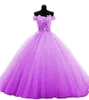 Nyaste Röda Lilac Gul Rosa Quinceanera Klänningar 2019 Applqiues Pärlor Söt 16 Prom Pagant Debutante Formell Evening Prom Party Gown Al62