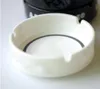 Nuovo posacenere in ceramica con posacenere rotondo classico bianco e nero alla moda