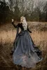 Vintage Medieval Gothic Black Wedding Dresses 2020 Długie Rękawy Koronka Aplikacja Kaplica Pociąg Suknie Ślubne Bridal Robe de Mariée Custom