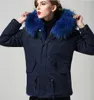 Meifeng marque style court femmes manteaux de neige bleu Royal fourrure de lapin doublé bleu marine mini parka avec fourrure de raton laveur garniture à capuche