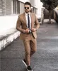 2021 Najnowsze szare śluby Tuxedos męskie Slim Fit Garnitury Casual Custom Mens Business Formalne Groomsmen Garnitury 2 sztuki Koszulki Kurtka Spodnie