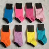 Mode rose noir gris style adulte chaussettes garçons fille chaussette courte sport course pom-pom girls chaussettes adolescents cheville chaussettes multicolores coton