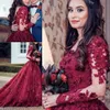 2020 Gorgeous Burgundy Quinceanera Ball Gown Dresses Illusion med 3D Flowers Långärmade Tulle Sweet 16 Princess Party Prom Evening Gowns