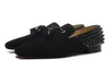 Vente chaude - Chaussures habillées d'affaires Designer Marque Hommes Spiked Tassel Mocassins Chaussures de mariage Designer Oxfords 39-46