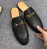 Pantoufles en cuir de vache souple pour femmes, chaussures paresseuses, pantoufles de plage avec boucle en métal, Mules classiques Princetown, taille 35-42