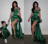 Wysoki Split Emerald Green Kylie Jenner Celebrity Suknie Wieczorowe Off Shoulder Mermaid Party Prom Suknie Peplum Okazja Dress