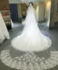 Luxury Cathedral Bridal Wedding Veil Spets Long 3 Meter With Comb White Ivory Hair Accessories Wedding Headpieces255a
