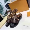 2022 latest fashion classic women's sandals luxury skates summer fashion wide flat skate with buckle
