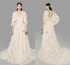 2019 Anpassad Marchesa Butterfly Sleeve En Linje Bröllopsklänningar Plus Storlek Dubai Arabiska Deppp V Neck Princess Brudklänningar med blommor