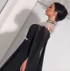 2020 뜨거운 검은 이브닝 드레스 긴 캡핑 된 바닥 길이 시폰 환상 플러스 사이즈 공식 댄스 파티 연예인 드레스