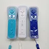 I Stock Game Motion Plus Remote Nunchuck Controller Wireless Gaming Nunchuk Controllers för Wii Console med Silicon Case STR8756848