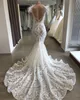 Lyx fjäder sjöjungfru bröllopsklänningar 2020 Full Lace Beaded Pearls Sheer Neck Backless Beach Bohemian Bride Dress Vestidos de n