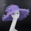 2019 Ivoire Large bord Organza Chapeau Net chapeau Plume fascinateur Chapeau robe formelle pour Kentucky derby église courses de mariage fête