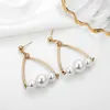 175 Imitation Perle Boucles d'oreilles pour femmes 2019 Simple Gold Color Triangle Triangle Perlé Dames Boucle d'oreille Bijoux Pendientes Mujer Bijoux