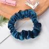 Kvinnors Tjej Small Velvet Hair Scrunchies Tillbehör Ponytailhållare Scrunchy Hair Bun Wraps Headbands Loop Headwear 100PCS FJ3355