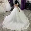 Luksusowe koronkowe suknie balowe suknie ślubne Sheer szyi długie rękawy aplikacje sukienki ślubne suknie ślubne vestidos de novia szaty de mari307u
