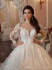 Wunderschönes, erstaunliches Ballkleid-Hochzeitskleid mit Applikationen, sexy U-Ausschnitt, lange Ärmel, Spitze, Perlen, Prinzessin, Kapelle-Schleppe, Brautkleider
