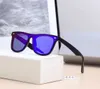 남성을위한 새로운 패션 선글라스 여성 운전 포인트 선글라스 블랙 프레임 안경 골든 렌즈 태양 안경 UV 4440 케이스