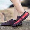 Hot Sale-Women Mäns Sommar Utomhus Strand Skor Slip På Barefoot Skin Socks Snabbtorkande Sneaker Skor Swimmingpool Vattenlägenheter