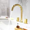 Handle dupla Três buracos generalizada Latão bacia banheiro torneira Deck Montado fria e água quente Mixer TAP Gold / Rose Gold / Preto