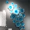 Neu entworfene Murano Glas Hängende Wandkunst Dale Chihuly Style Borosilicatglas Kunst Hand Geblasene blaue Glas Blume Wandlampen