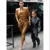 Akşam elbisesi yosef aljasmi kadınlar Kim Kardashian Brown 3 Pieaces Suit Deri Giyim Kürk Elbise Koordinatlar Yüksek Boyun Uzun Sleev