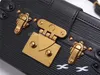 Lyxig handväskor Kvinna Designer Evenskväska Läder Fashion Square Box Små Shoulder Retro Cool Messenger Bag Trend Clutch Bag 19 * 12 * 4cm