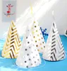 500 stks Happy Birthday Funny Party Cone Hat New Years Caps Gold Silver Stripe Elastische nekriemen voor kinderen volwassenen