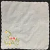 Ensemble de 12 mouchoirs Bradal de mariage de mode mouchoirs en coton blanc avec bords festonnés broderie de couleur Floral Hanky 12x12 pouces