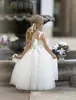 Robes blanches Princess Tulle Strap Usure pour le mariage D Fleur Bow Ruban Longueur Filles Robe