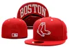 2020 New Red Sox en couleur noire complète chapeaux plats rouge B lettre brodée casquettes fermées Hip Hop Design une pièce 2104468