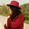 メンズトップハットフェルト女性Fedora Hat Winter Imitationウールの女性フェルト帽子古典的なイギリスのジャズストリートウェアトップハット