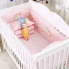 Beddengoed sets 105 * 60cm 5 stks / set geanimeerde wieg bed bumper voor geboren 100% katoen comfortabele kinderen protector baby wasbaar