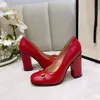 2020 nouvelle marque de mode de luxe designer femmes chaussures talons hauts marque de mode de luxe designer femmes chaussures Chunky Heels femmes chaussures habillées 35-42